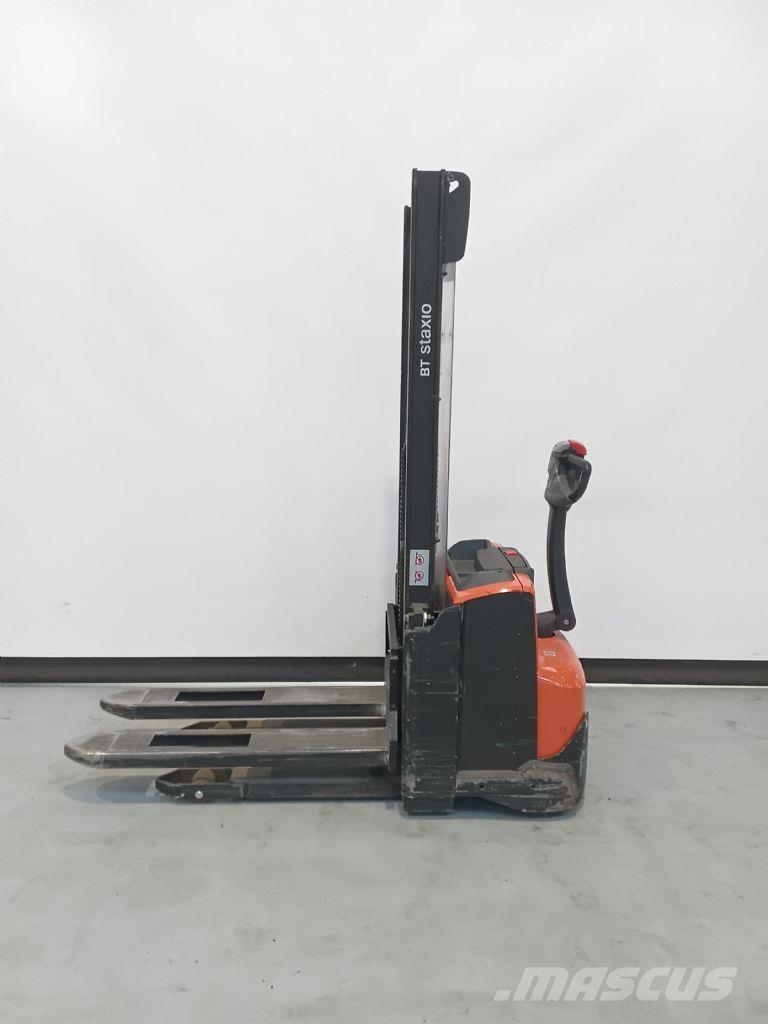 Toyota SWE120 Deichselstapler