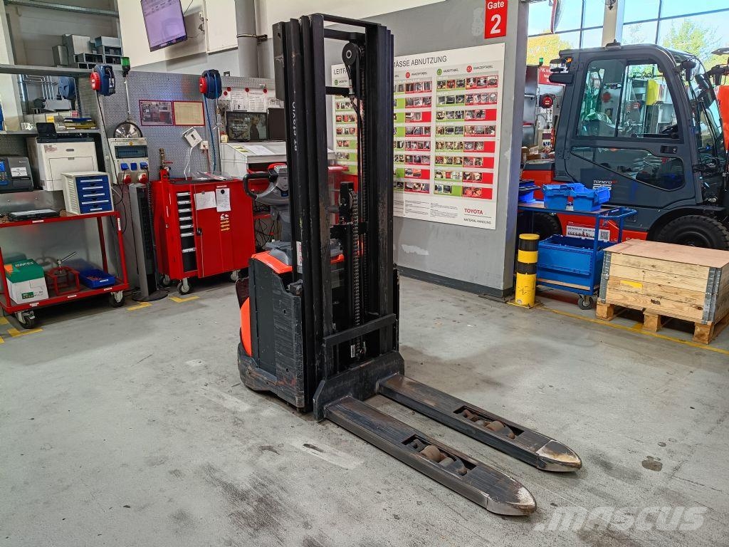 Toyota SWE120L Deichselstapler