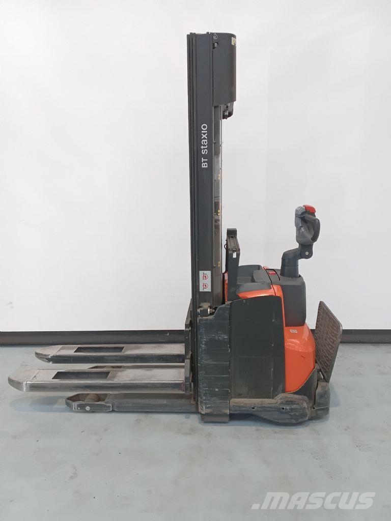 Toyota SWE140 Transpaleta manuala
