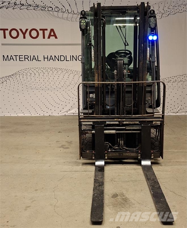 Toyota 02-8FDF25 Dieseltrukit