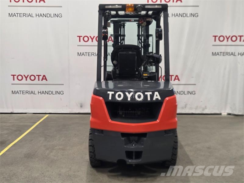 Toyota 52-8FDJF35 柴油叉车