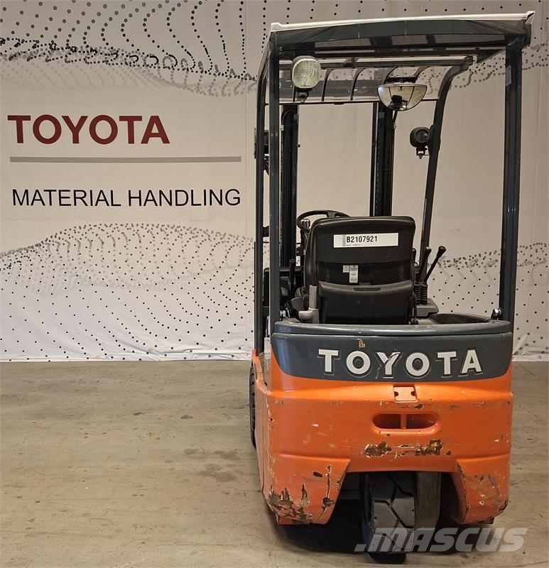 Toyota 7FBEST13 電動堆高機
