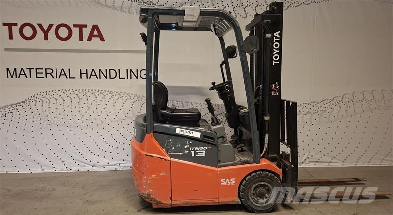 Toyota 7FBEST13 電動堆高機