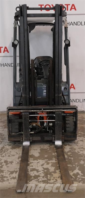 Toyota 8FBE20T Electric forklifts