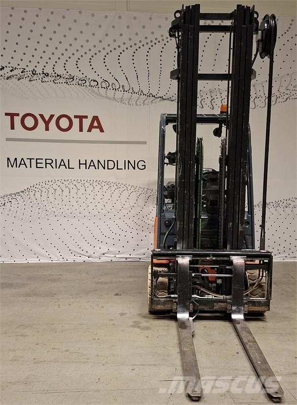 Toyota 8FBE20T Electric forklifts