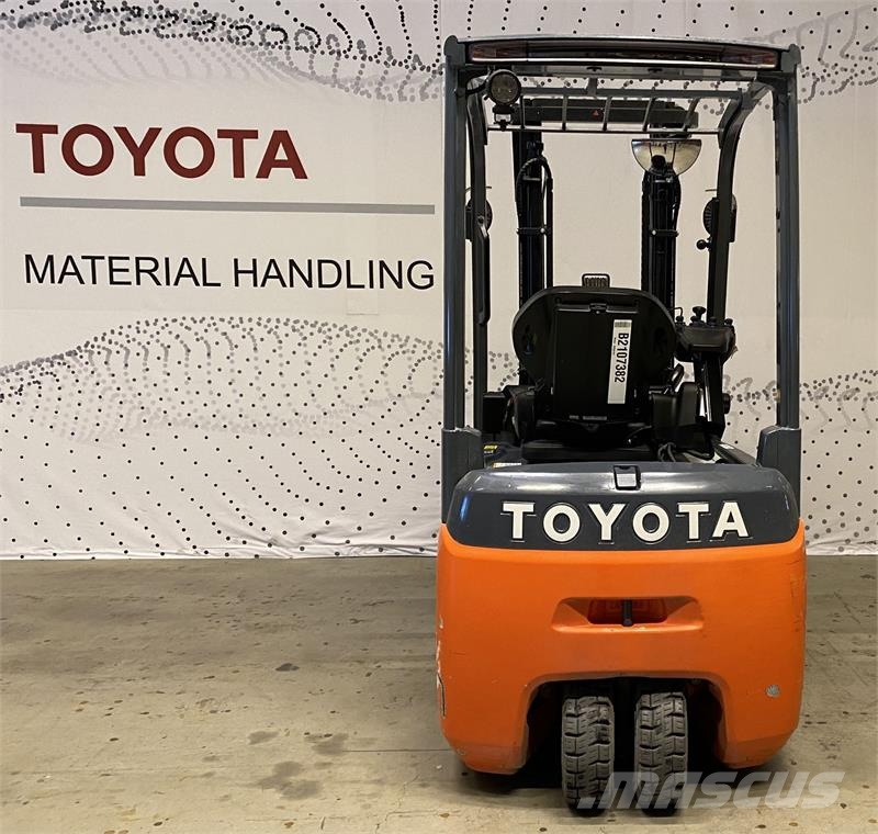 Toyota 8FBEK18T Elektro Stapler