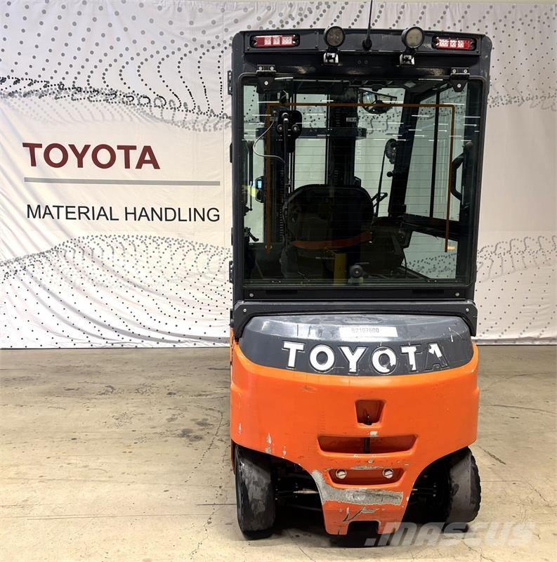 Toyota 8FBMKT30 Electric forklifts
