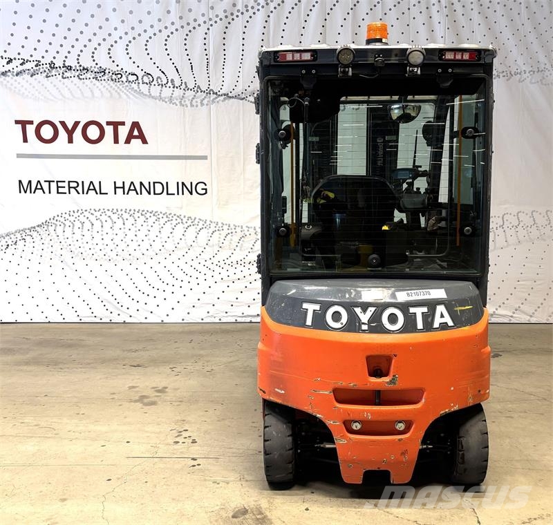 Toyota 8FBMKT30 Elektromos targoncák