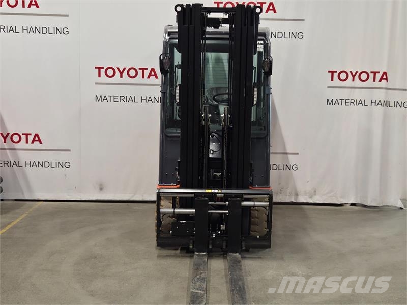 Toyota 8FBMKT30 Electric forklifts