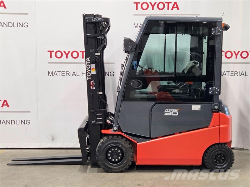 Toyota 8FBMKT30 شاحنات ذات رافعات شوكية تعمل بالكهرباء