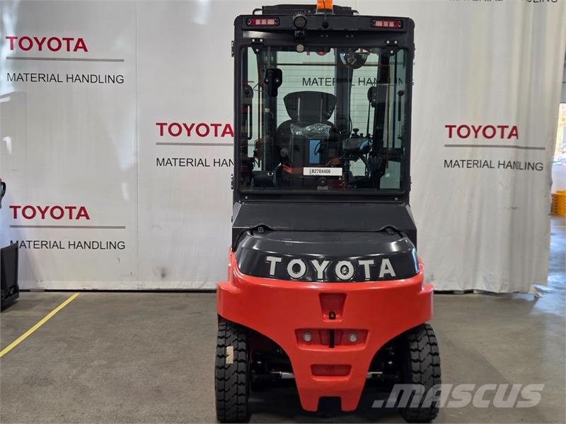 Toyota 8FBMT45 전동 지게차