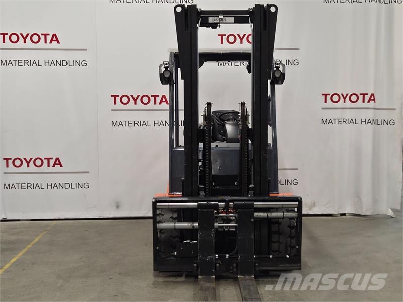 Toyota 8FBMT50 Akumulátorové vozíky