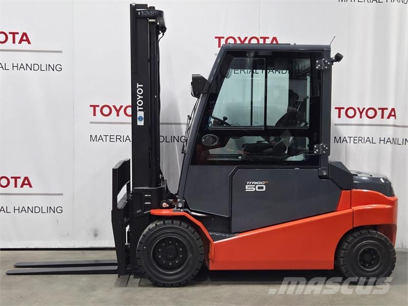 Toyota 8FBMT50 Electric forklifts