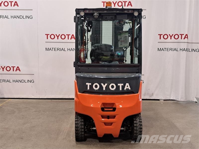 Toyota 9FBMK30T Akumulátorové vozíky