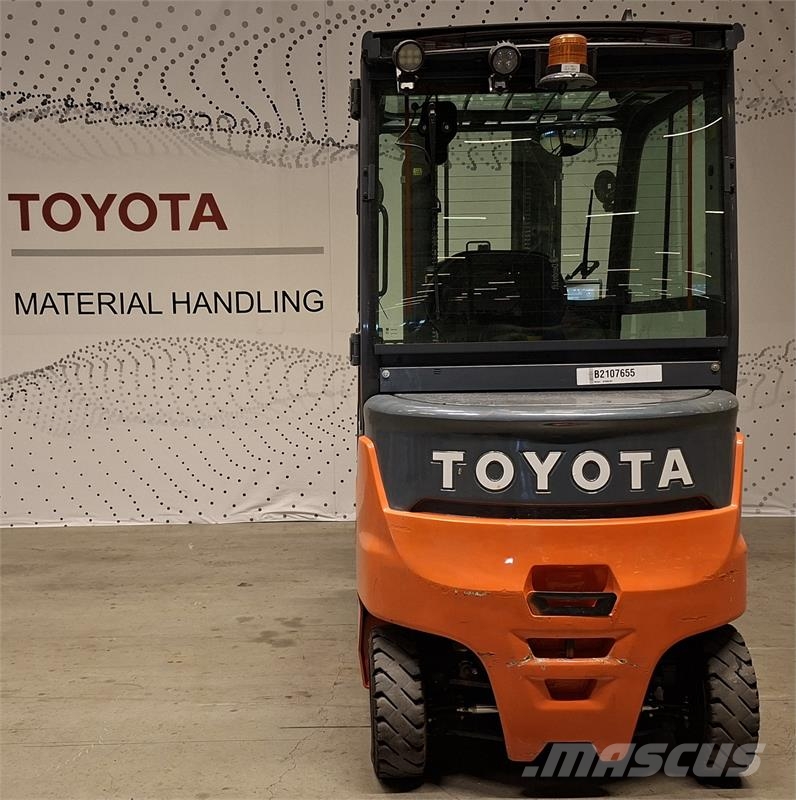 Toyota 9FBMK30T 전동 지게차