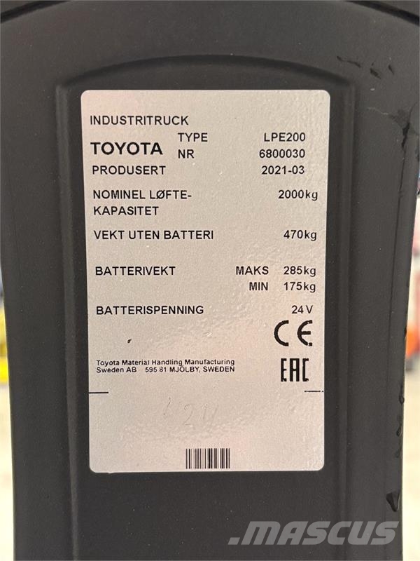 Toyota LPE200 Χειροκίνητο περονοφόρο ανυψωτικό με πλατφόρμα