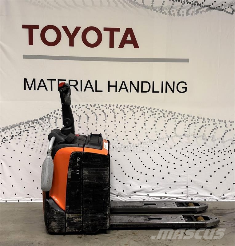 Toyota LPE200 Χειροκίνητο περονοφόρο ανυψωτικό με πλατφόρμα