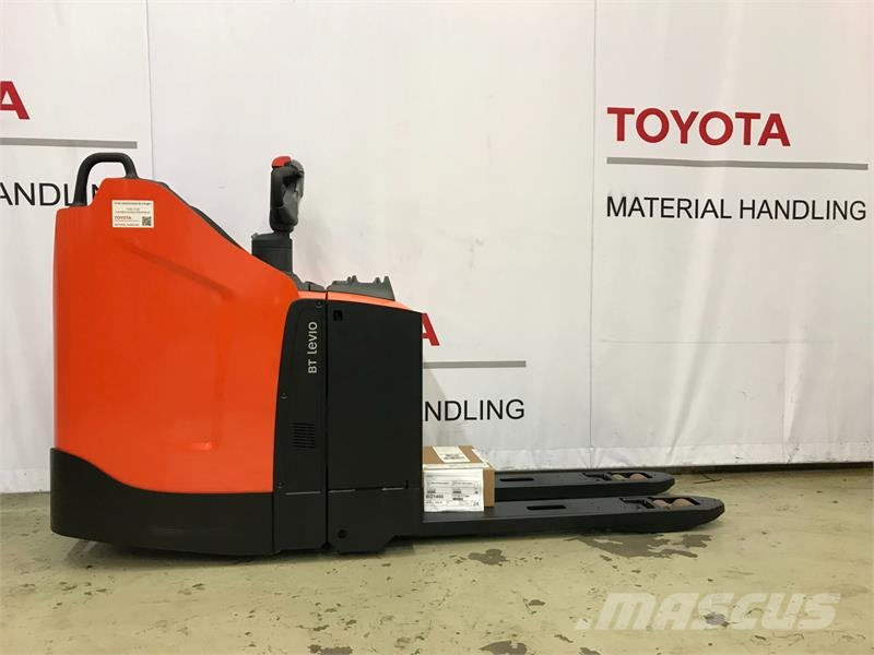 Toyota LPE250 Low lift with platform
