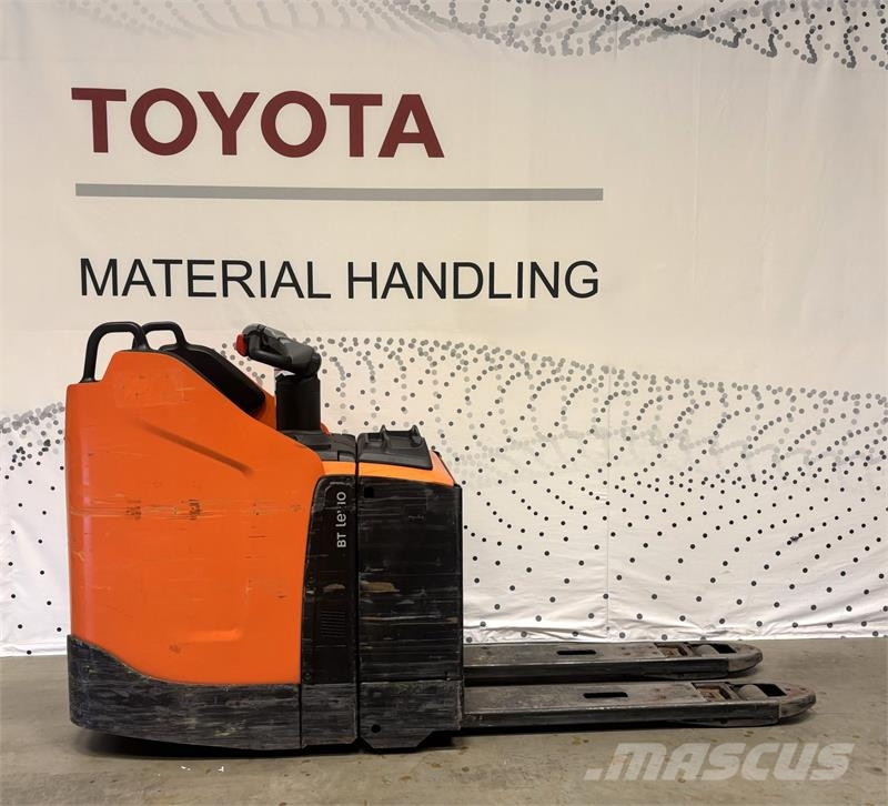 Toyota LPE250 Nisko podizni električni viljuškar sa stajalištom