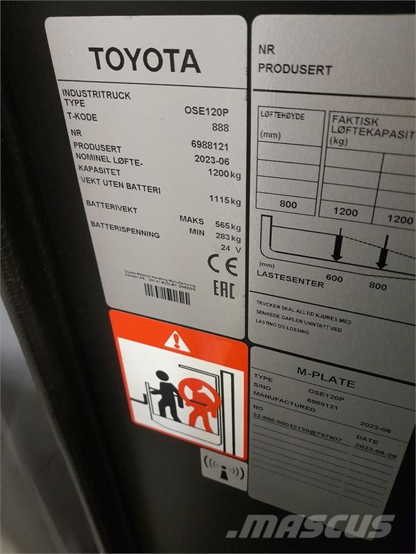 Toyota OSE120P Low lift order pickers
