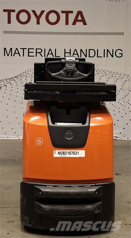 Toyota OSE120P Low lift order pickers