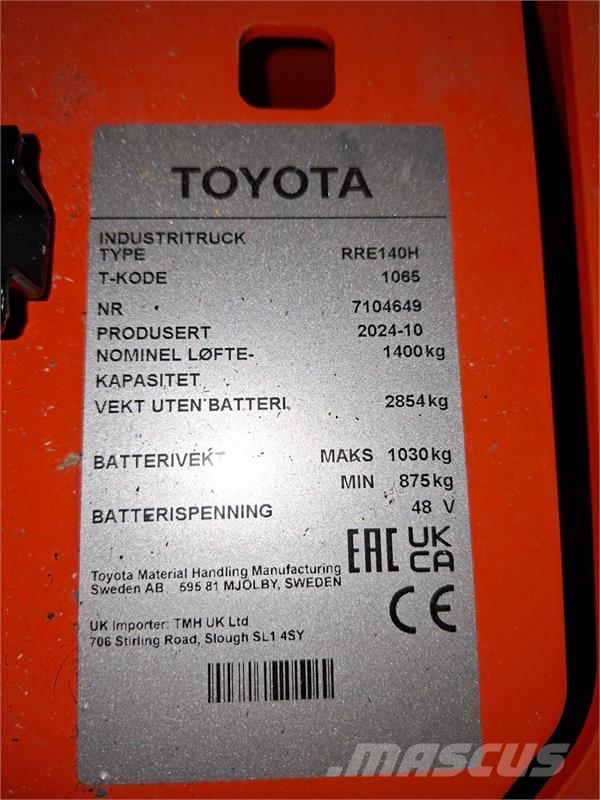 Toyota RRE140H Retraky