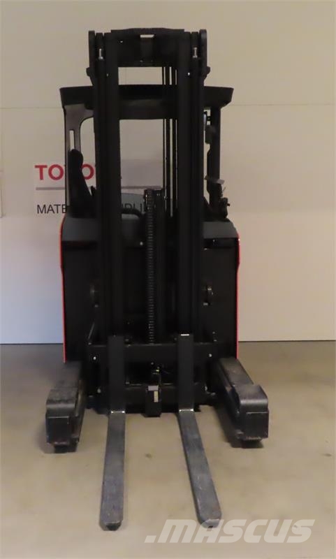 Toyota RRE140H Lielaugstuma pārvadātājs