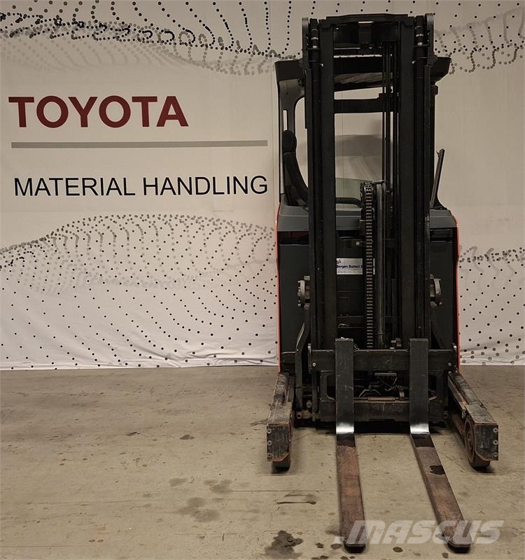 Toyota RRE140HN Työntömastotrukit
