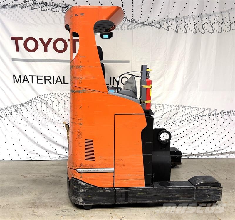 Toyota RRE160HE شاحنة مناولة