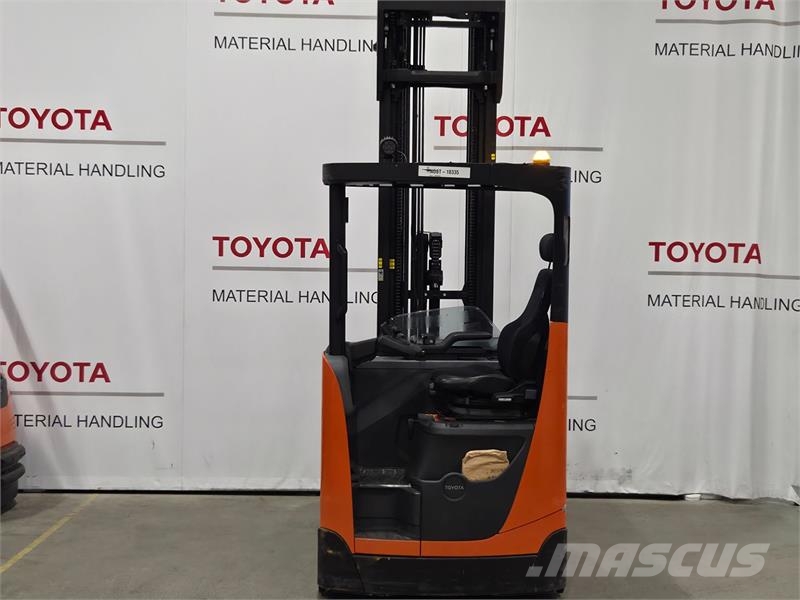 Toyota RRE160HE Lielaugstuma pārvadātājs