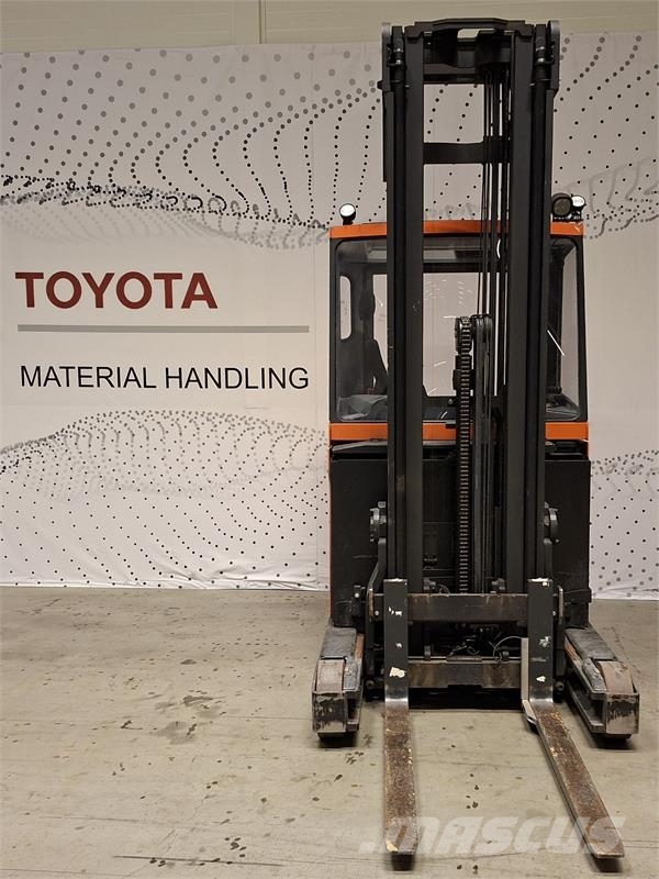 Toyota RRE160HECC Carretillas retráctiles