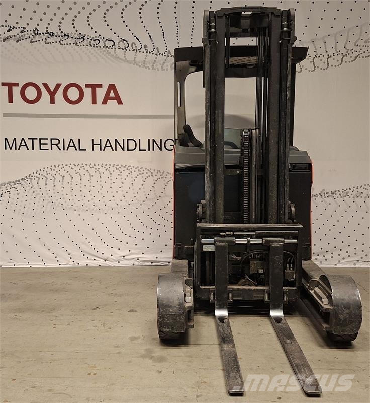 Toyota RRE160HR شاحنة مناولة