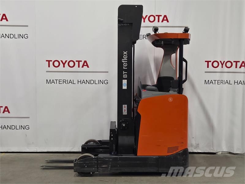 Toyota RRE180H Lielaugstuma pārvadātājs