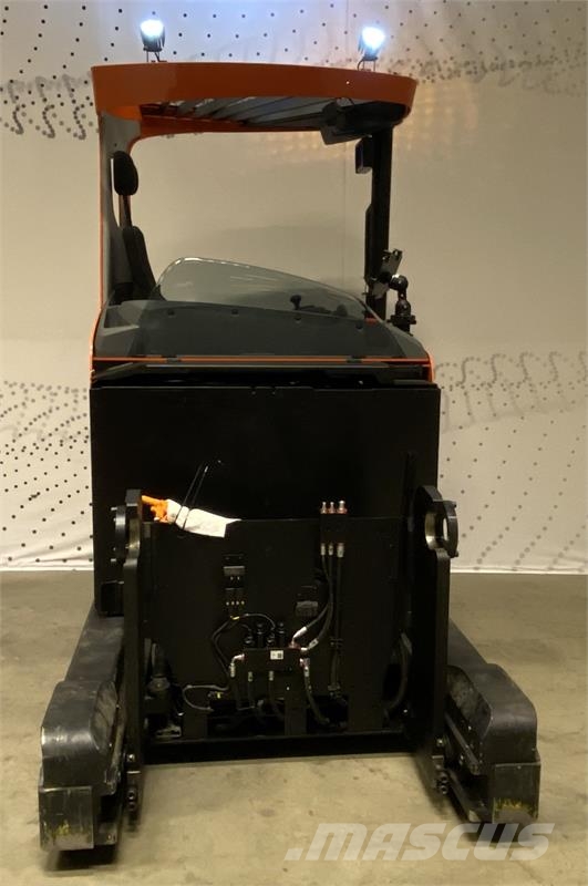 Toyota RRE200HE Lielaugstuma pārvadātājs