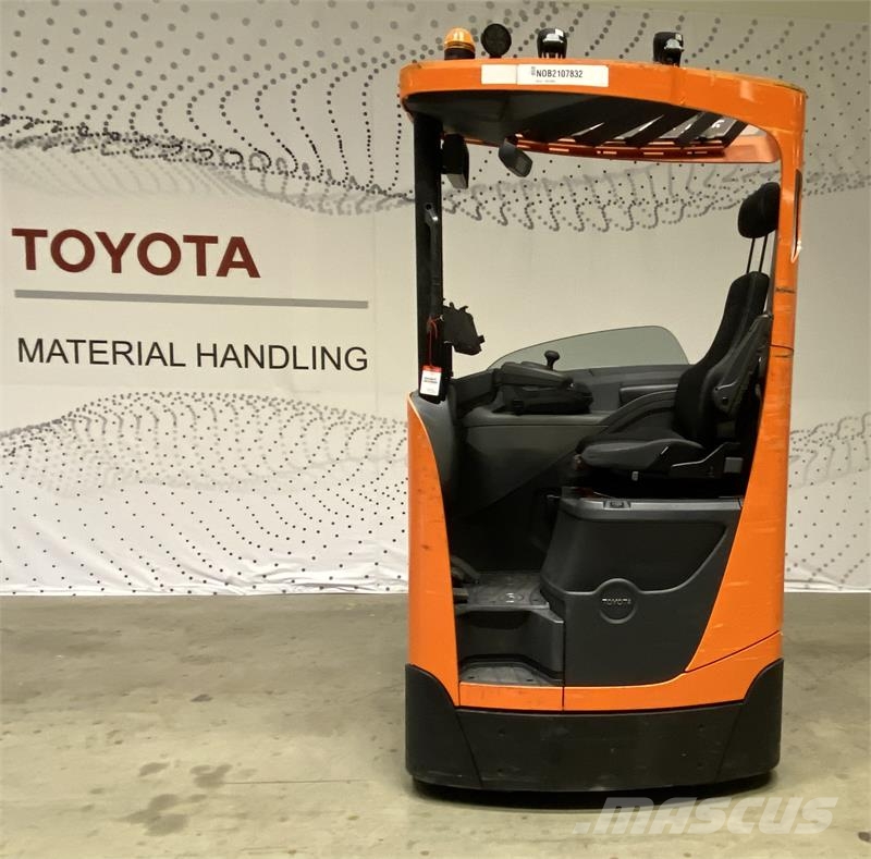 Toyota RRE200HE Lielaugstuma pārvadātājs