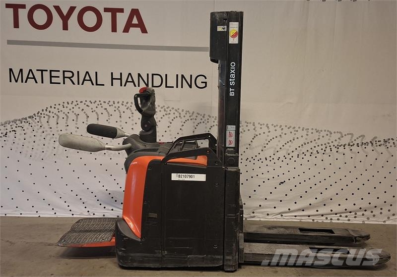 Toyota SPE120L Yaya kumandali istif makinasi