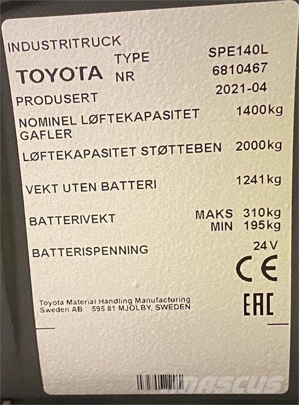 Toyota SPE140L Kézi raklapemelők