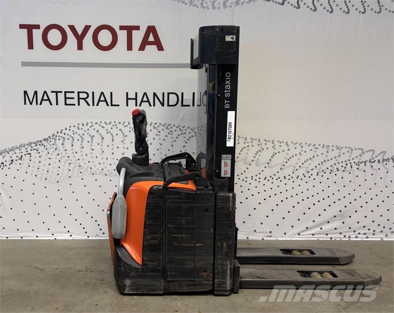 Toyota SPE160L Deichselstapler