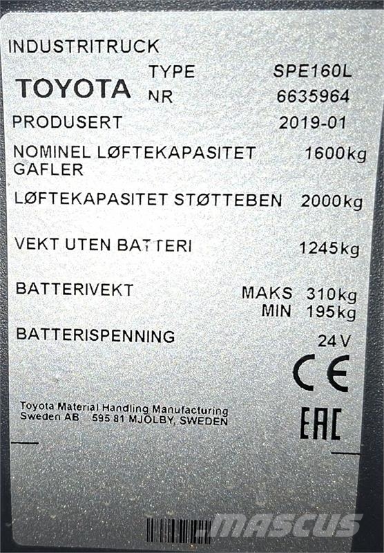 Toyota SPE160L Pedestrian stacker