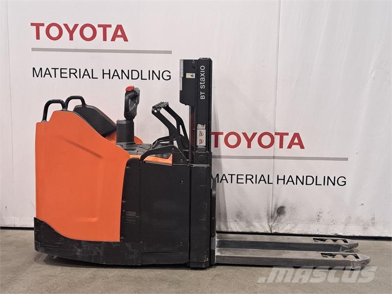 Toyota SPE200D Transpaletler
