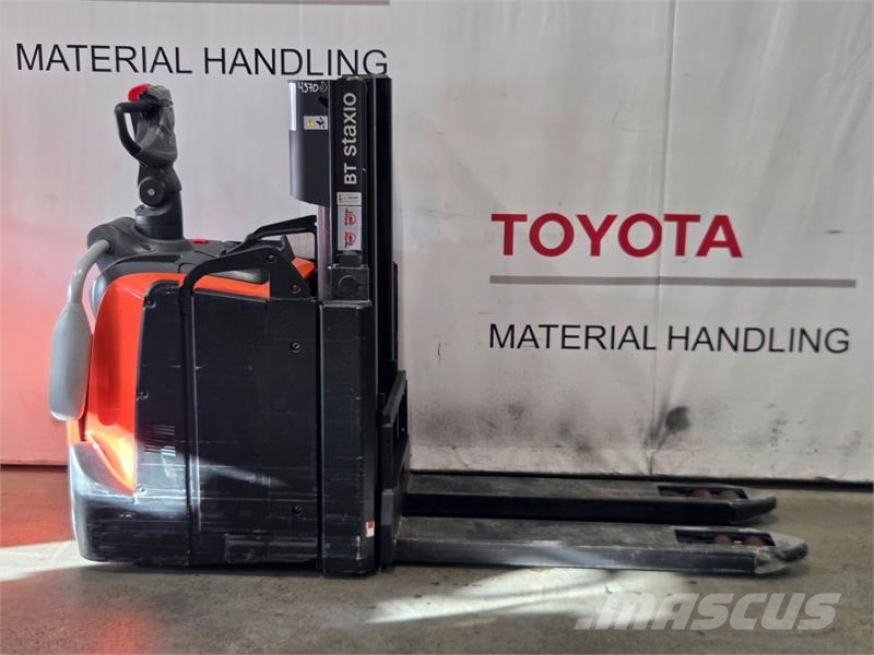 Toyota SPE200D Handhubwagen