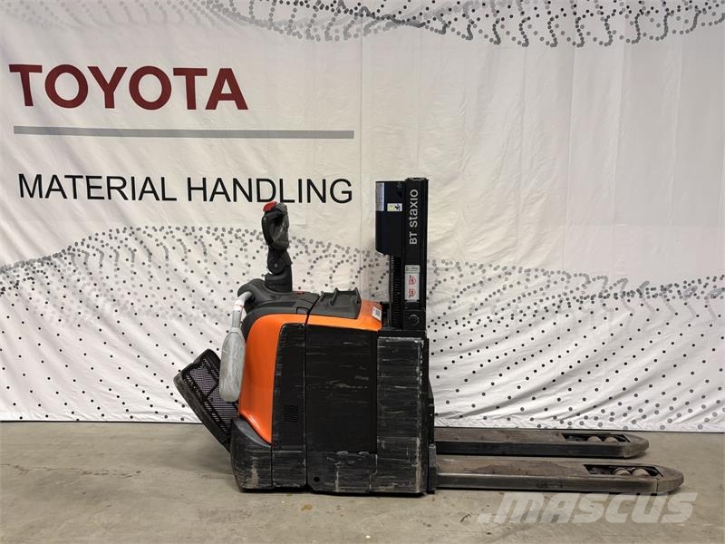 Toyota SPE200DN Χειροκίνητα παλετοφόρα