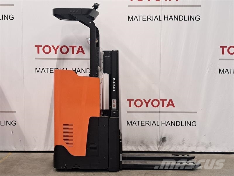 Toyota SSI200D Elektromos gyalogkíséretű targoncák