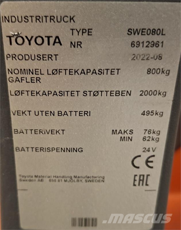 Toyota SWE080L Empilhador para operador externo