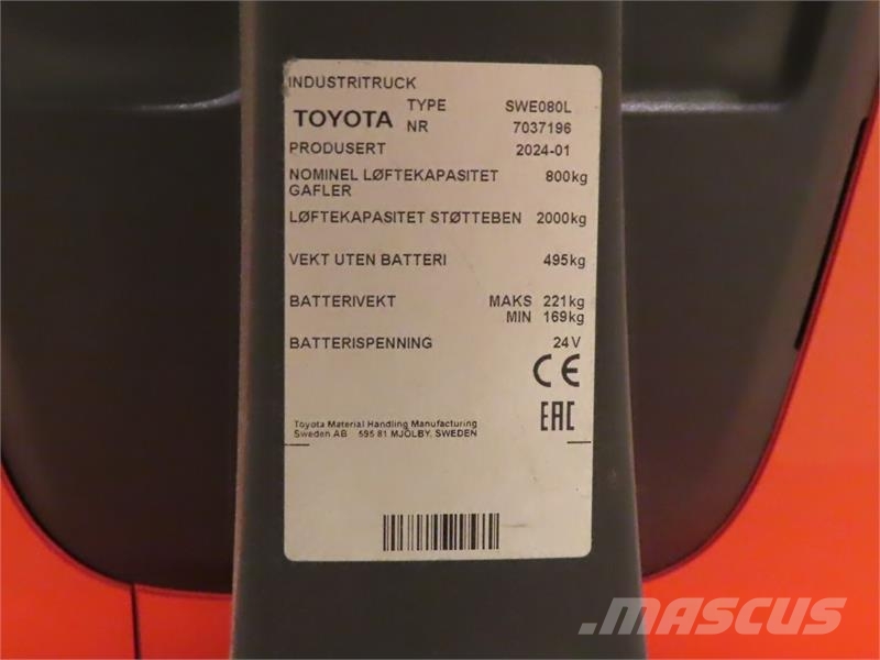 Toyota SWE080L Ručni električni viljuškar