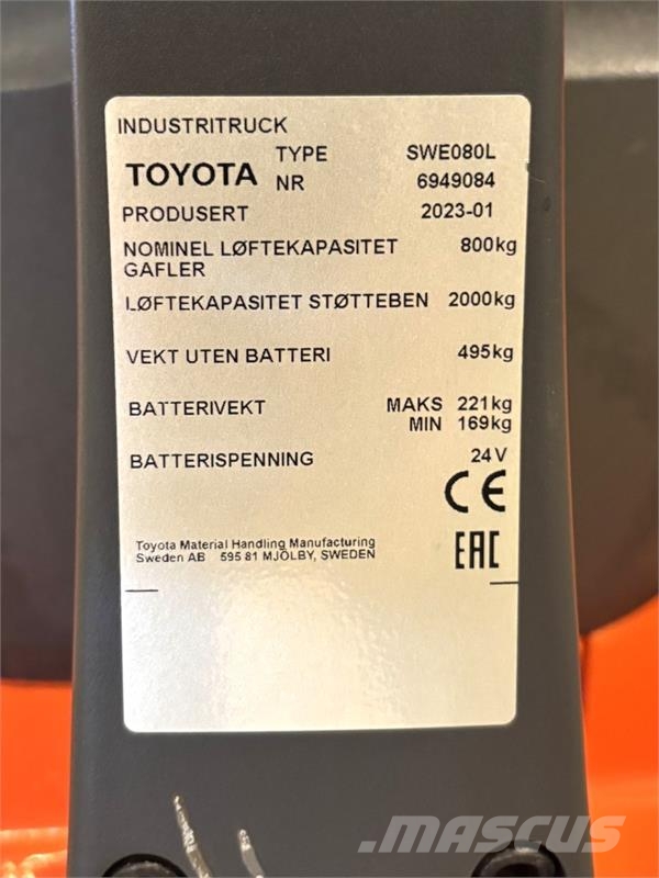 Toyota SWE080L Yaya kumandali istif makinasi