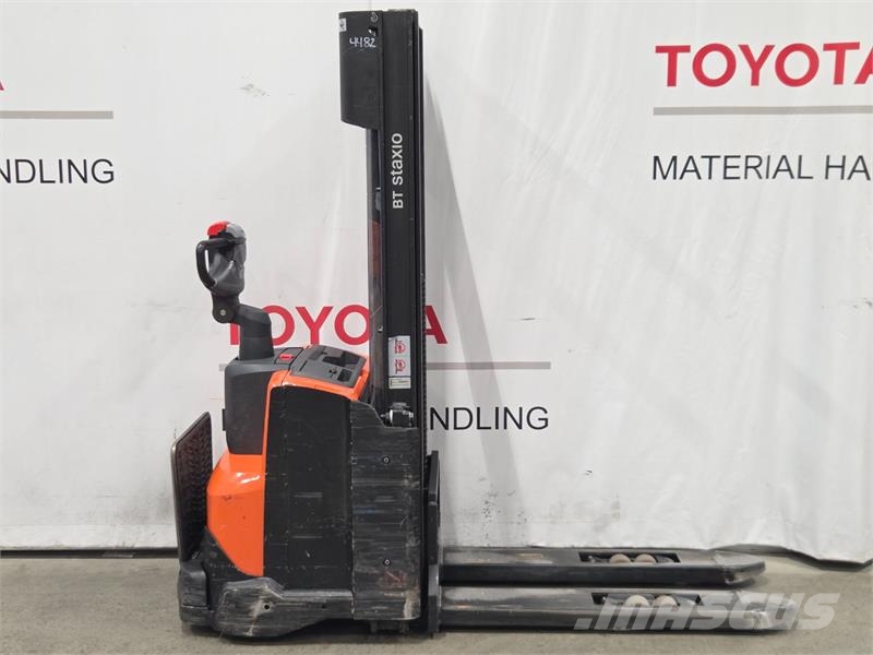 Toyota SWE120L Staplare-led