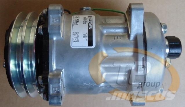 Furukawa 282170-11030 Klima Kompressor エンジン