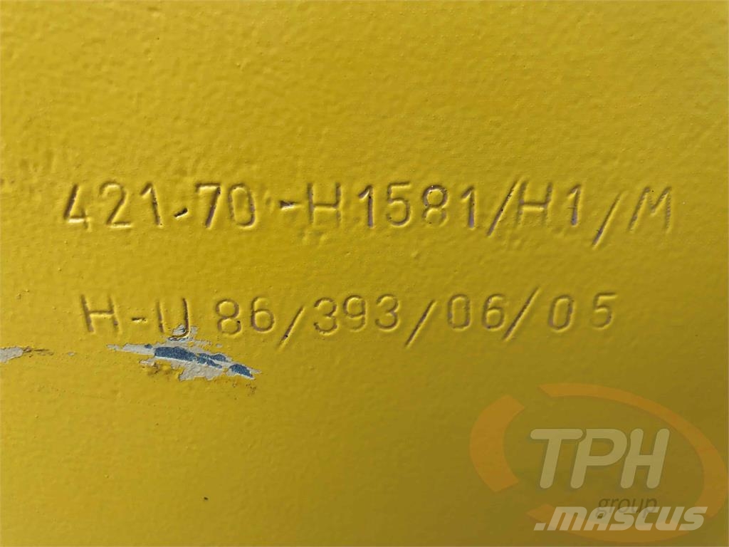 Komatsu 421-70-H1570 Komatsu WA480-5 Rocker Arm Ostale komponente
