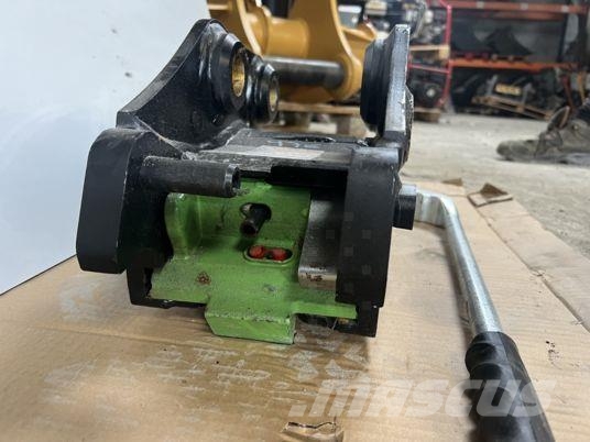 Attache rapide pour minipelle de 2T à 4T 기타 부품